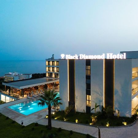 Black Diamond Hotel Dhermi Ngoại thất bức ảnh
